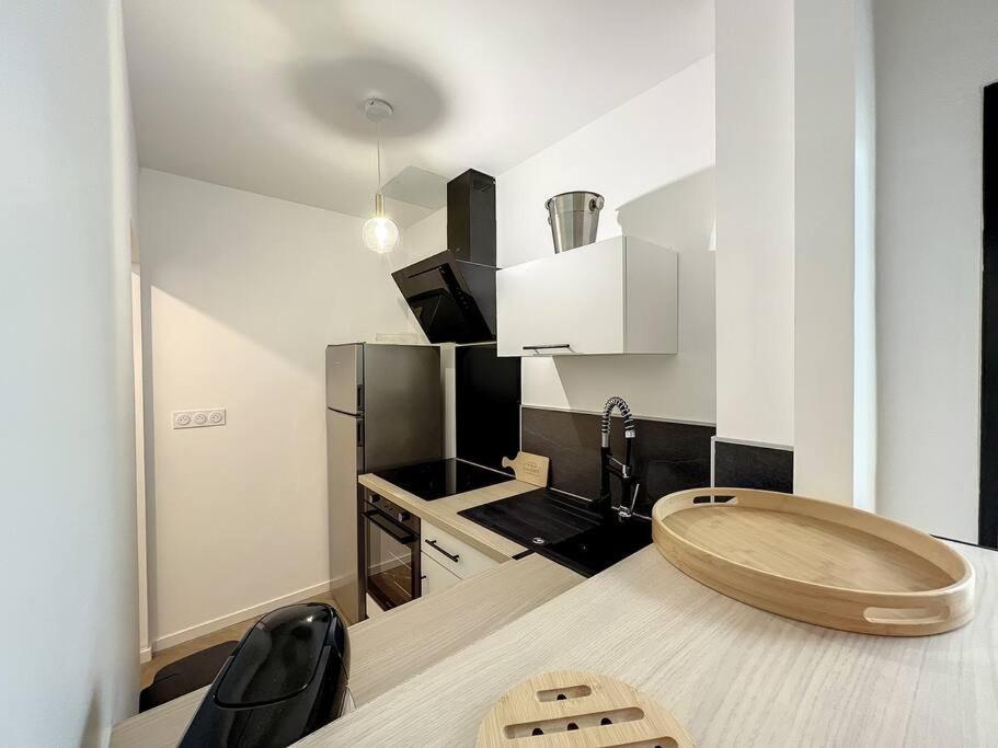 ブジャン・シュル・リブロンLoft Raffine Et Chic Au Calme Proche Du Centre De Beziers Et Des Plagesアパートメント エクステリア 写真